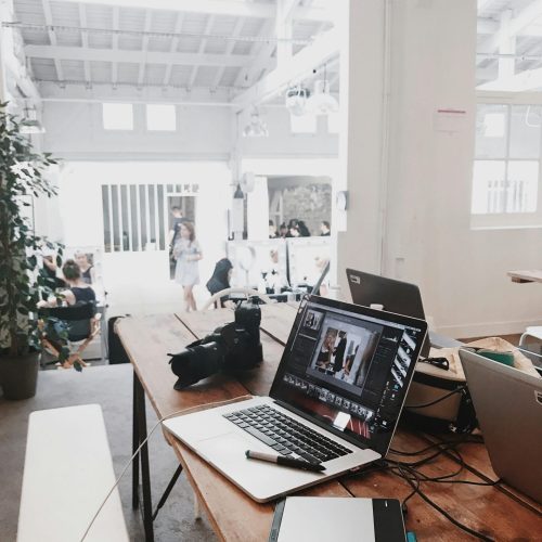 pexels-flodahm-699459 PA Support Administration Shearwater Business Services Lucy LAptop writing Hurstbourne Tarrant Hampshire